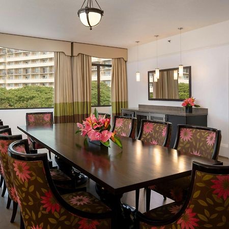 The Royal Hawaiian, A Luxury Collection Resort, Waikiki Honolulu Esterno foto