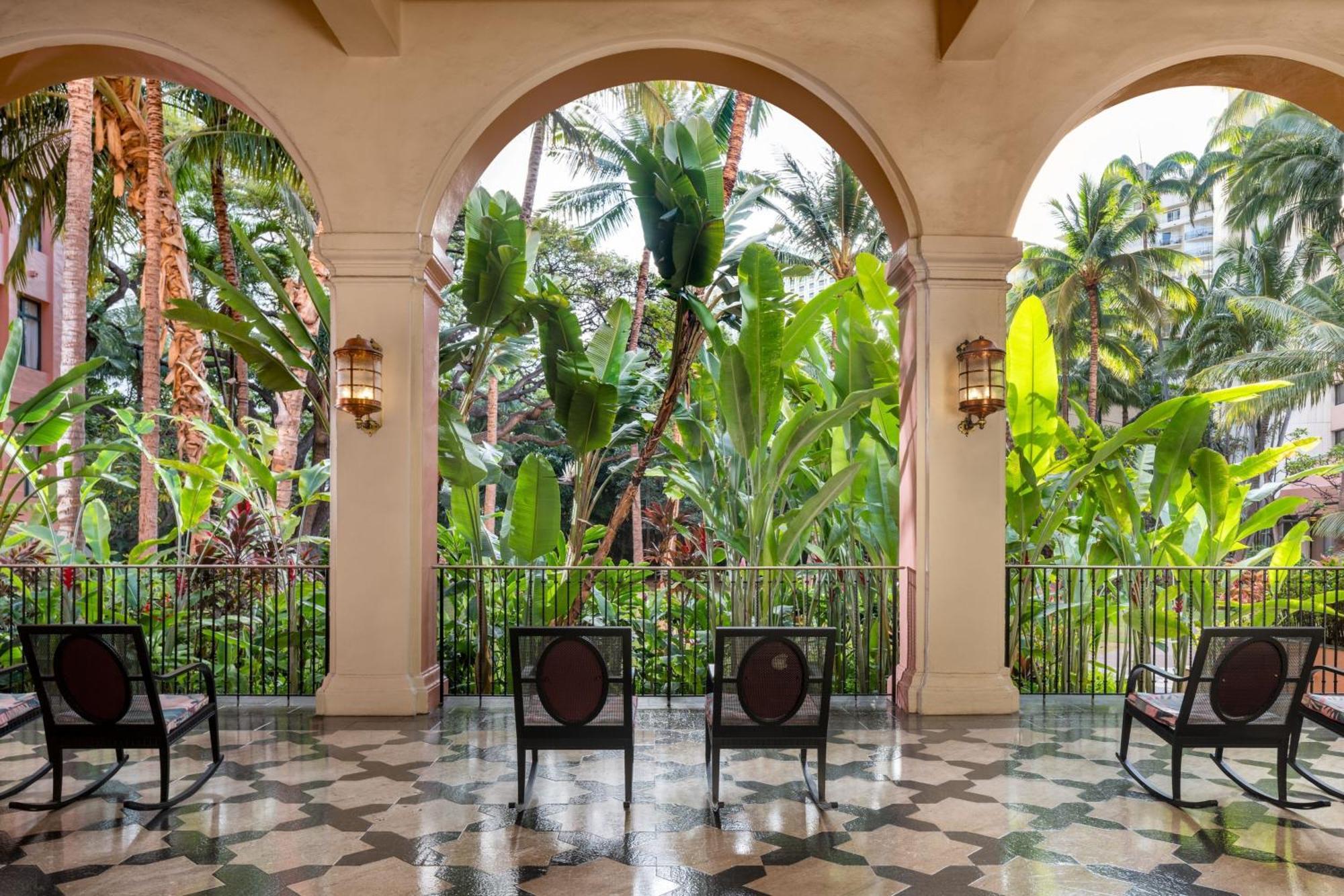 The Royal Hawaiian, A Luxury Collection Resort, Waikiki Honolulu Esterno foto