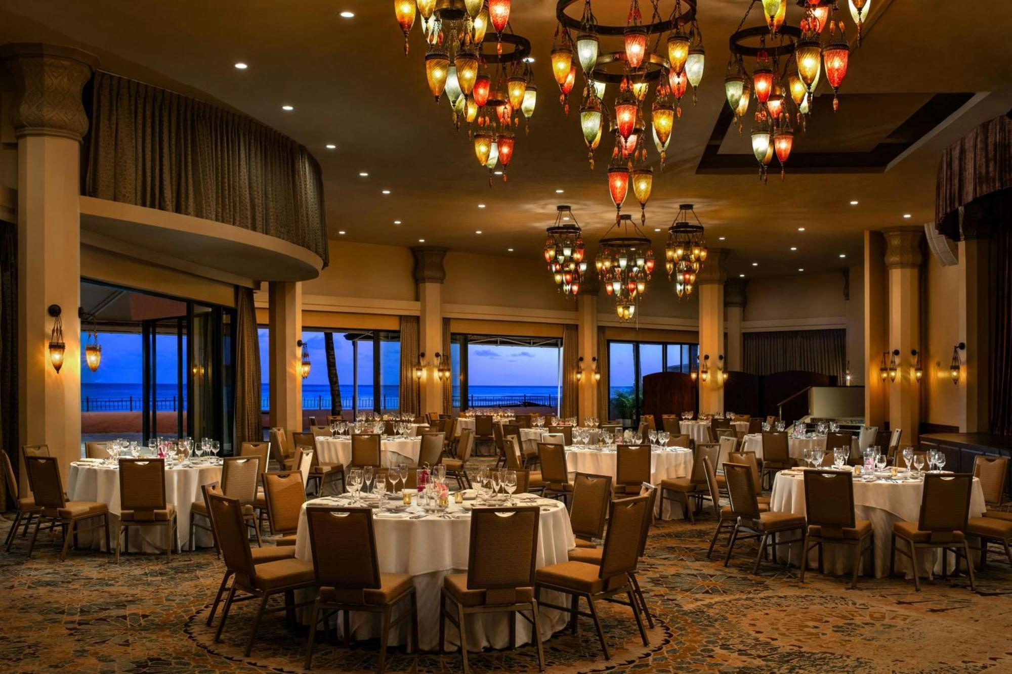 The Royal Hawaiian, A Luxury Collection Resort, Waikiki Honolulu Esterno foto